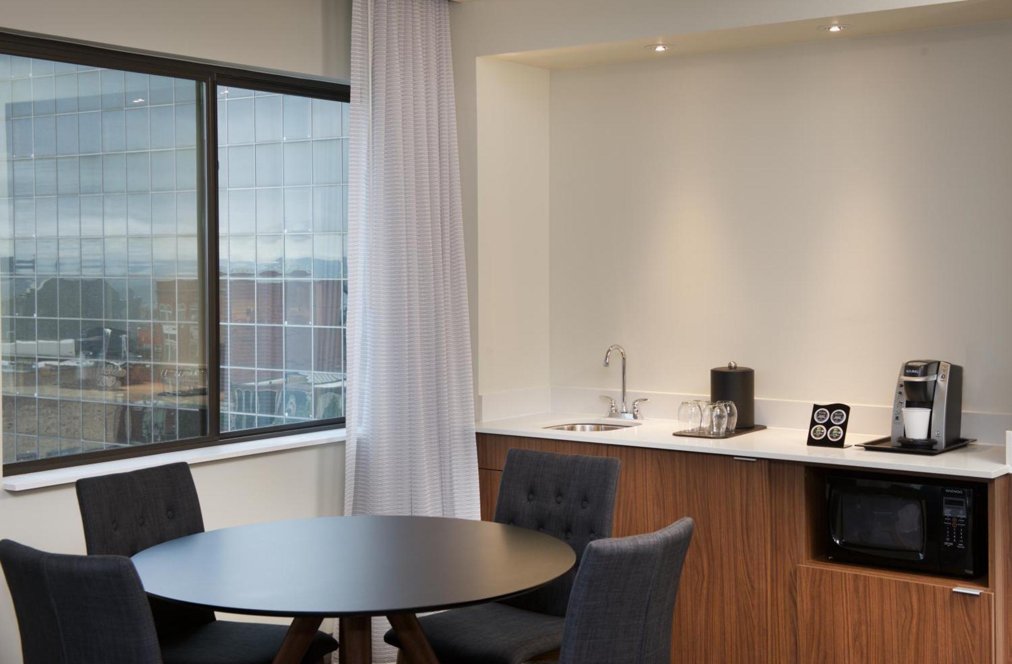Courtyard By Marriott Seattle Everett Downtown Eksteriør billede