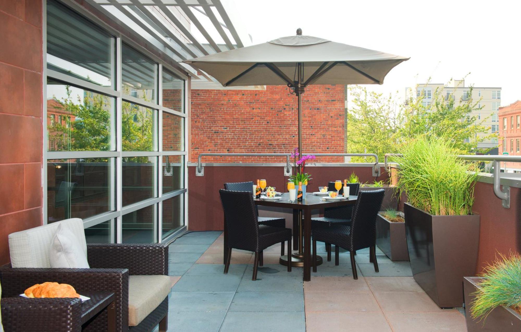 Courtyard By Marriott Seattle Everett Downtown Eksteriør billede