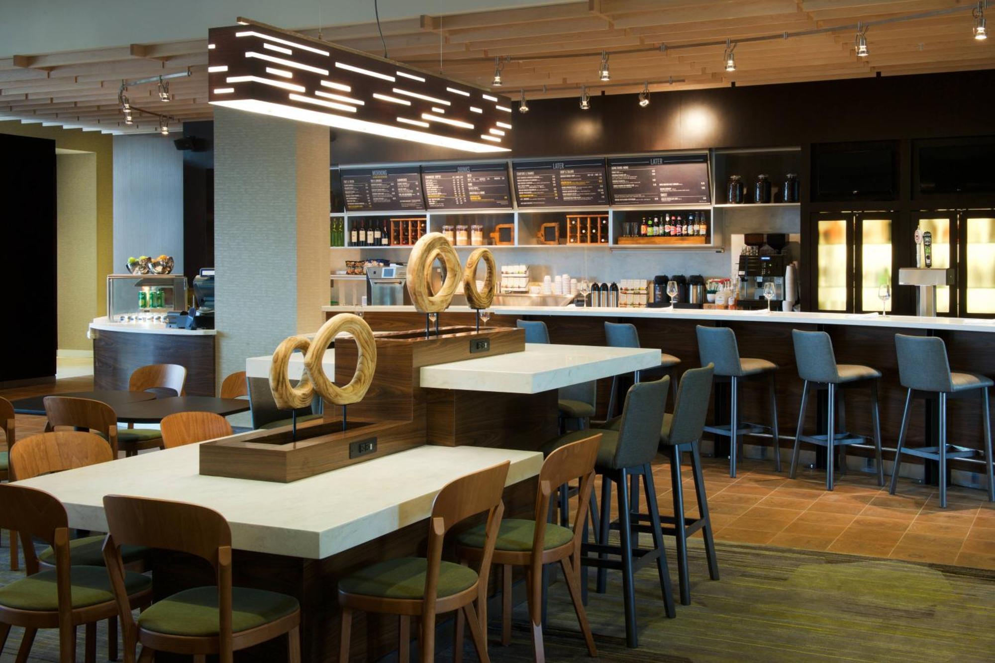 Courtyard By Marriott Seattle Everett Downtown Eksteriør billede